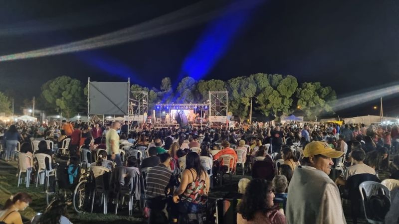 Tunuyán celebra la Fiesta Provincial de la Cereza: grilla de artistas y entradas